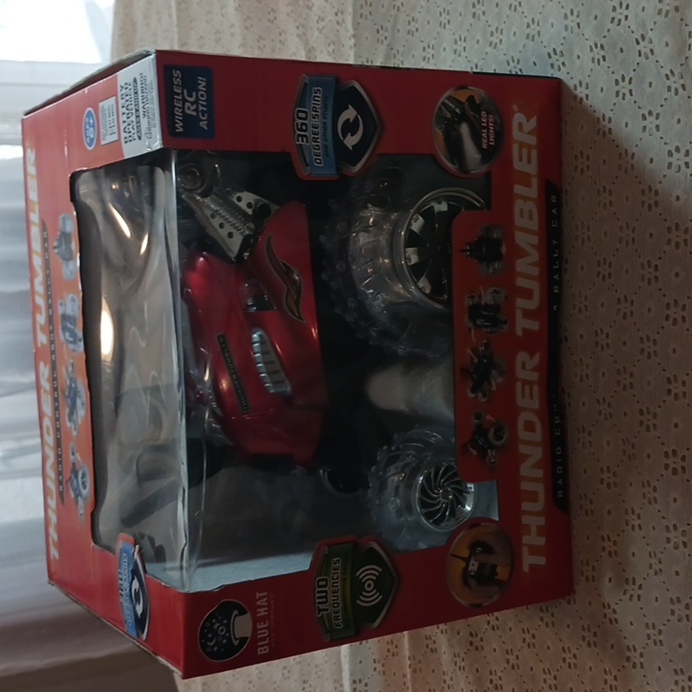 Thunder tumbler radio control 360 degree rally car. Blue hat toy company.
